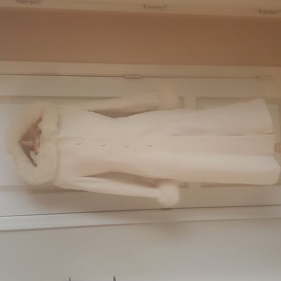 Vanilla Cream Lambswool & Fox Fur Coat - Picture 1 of 8